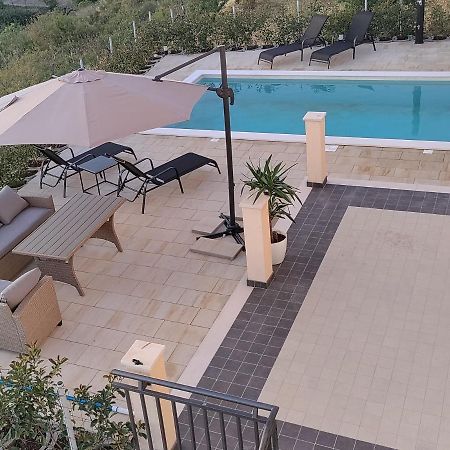 포드스트라나 Magi House With Pool 아파트 외부 사진